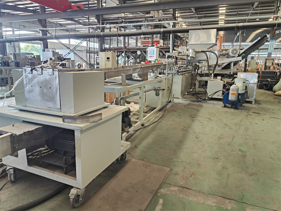 破布回收造粒機(jī)_JDL_PET破布回收造粒機(jī)